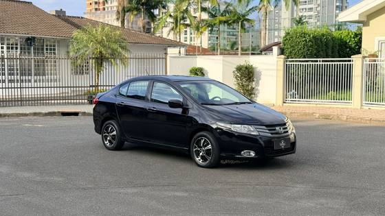 HONDA CITY 1.5 LX 16V FLEX 4P MANUAL HONDA CITY 1.5 LX 16V FLEX 4P MANUAL